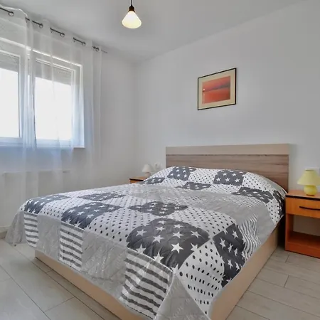 Apartmán City View Apartment With 2 Bedrooms *