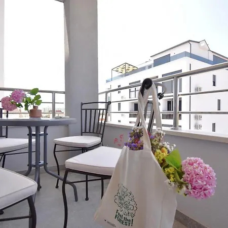 City View Apartment With 2 Bedrooms * Pula
